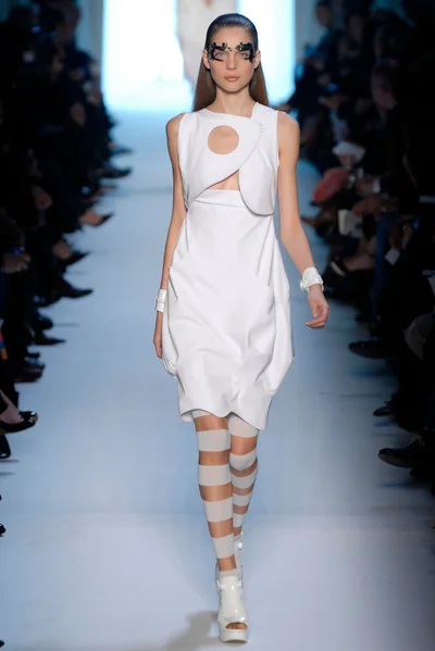 Look 29